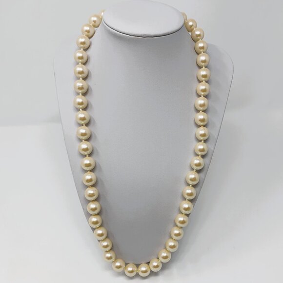 Monet 23" Single Strand Imitation Pearl Necklace - Picture 1 of 8